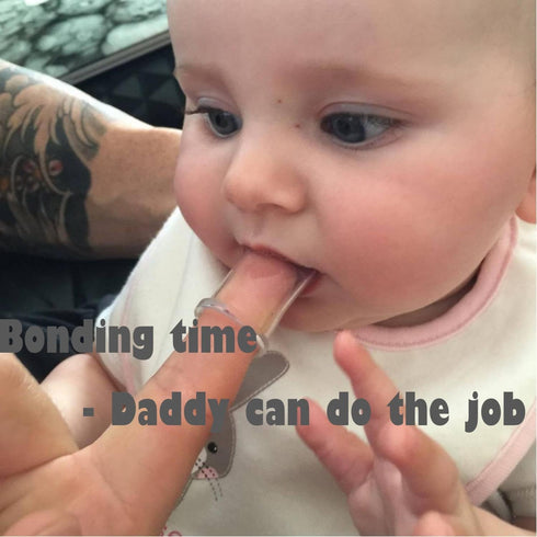 haakaa Silicone Baby Finger Toothbrush Set -360º Bristle for Baby Oral Gum Cleaning| Baby Teething Training| Newborn Oral Massager, BPA Free,2PK -...