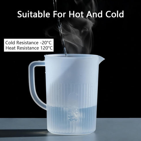 Toguma 2.2 Liter Plastic Water Pitcher Large-Capacity Household Water Jug with Lid, Beverage Container for Hot Cold Juice Tea (Transparent green)...