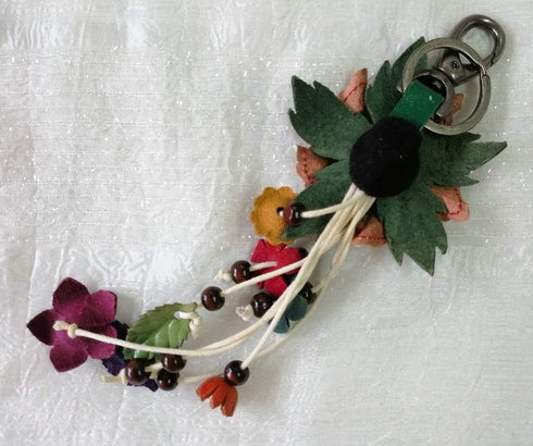 Padee Genuine Leather Ivory Flower Keychain Keyring Keyfob With Shell For Handbag Wallet Purse Car Charm Handmade Handcraft Hanging Hook #HOOKBKEY...