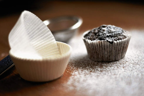 Premium White Standard Greaseproof Cupcake Liners Muffin Baking Cups for Wedding, 100-Count...