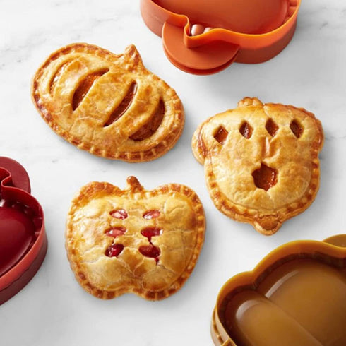 Fall Hand Pie Molds Set of 3, 3D Christmas Pie Mould Dough Press Mold Tool with Apples Pumpkins and Acorn Shape, Mini Pumpking Pie Decoration Wrap...