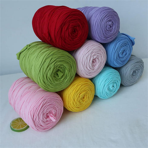 1 Pcs 200g Super Soft Soild Yarn Crochet Thread Thick Crochet Cloth Colorful T Shirt Yarn for Knitting Blanket Handbag Purse DIY Crafts...