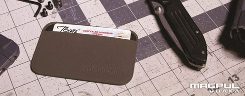 Magpul Daka Essential Tactical Slim Minimalist Credit Card Holder Travel Wallet EDC Gear...