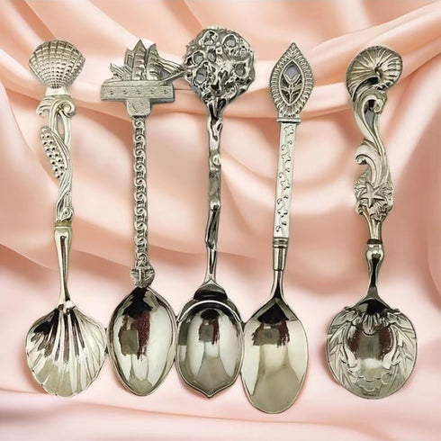 Falytemow Mini Spoons Vintage Demitasse Scoop for Seasoning Coffee Tea Dessert Drink Mixing Milkshake Spoon Tableware Set of 5...