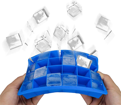 AYI&AYEE Silicone Ice Cube Trays with Lids - 2 Pack - 15 Cavities 1 2/5 inch (2 tbsp / 30ml / 1 fl oz) Square Ice Cubes Baking Molds - BPA free - ...