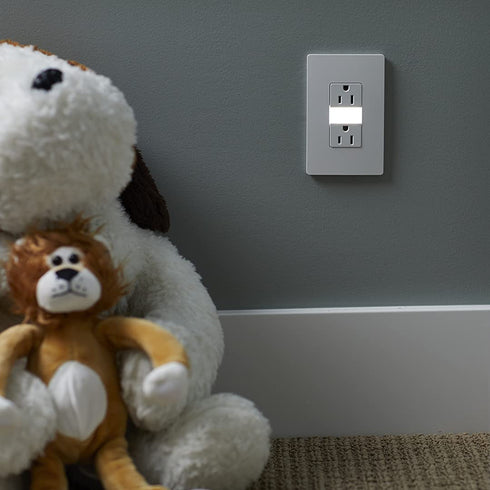 Legrand radiant NTL885TRWCC6 15 Amp Adjustable LED Night Light Outlet, Tamper Resistant Decorator Receptacle, Optional Louver, White (1 Count)......