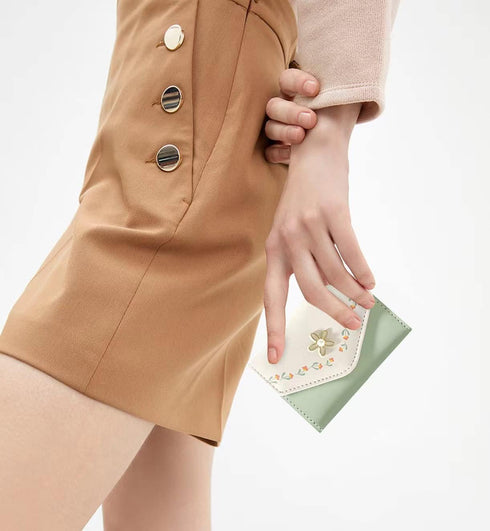 Girls Cute flowers Print Wallet, Small Tri-folded Aesthetic Wallet, PU Leather Purse Cash Pocket Card Holder ID Window Purse for Women(Green)...