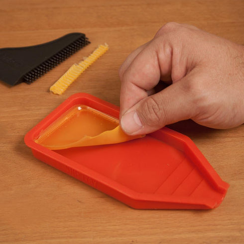 Sili Complete Silicone Glue Kit Wood Glue Up 4Piece Kit 2 Pack of Silicone Brushes 1 Tray 1 Comb Woodworking Glue Spreader Applicator Set...