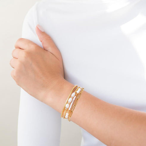 Dainty Gold Pearl Beaded Bracelets for Women 14K Real Gold Plated Bead Pearl Beads Bracelets Stackable Paperclip Link Stretch Bracelets Set Gold B...