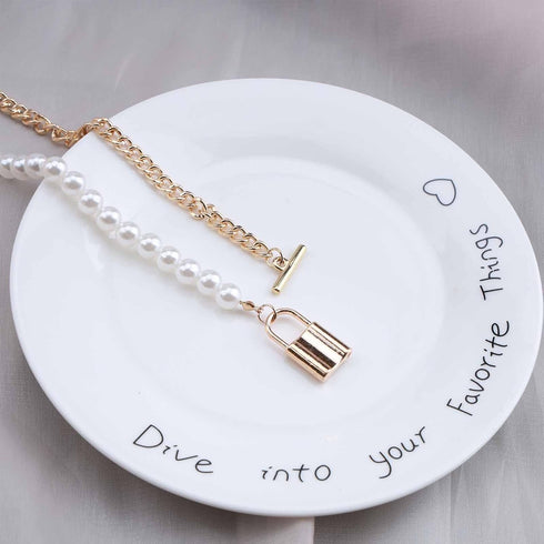 Punk Lock Pendant Necklace Big Pearl Choker Necklace Gold Curb Chain Necklace Vintage Toggle Necklace Choker Jewelry for Women and Girls...
