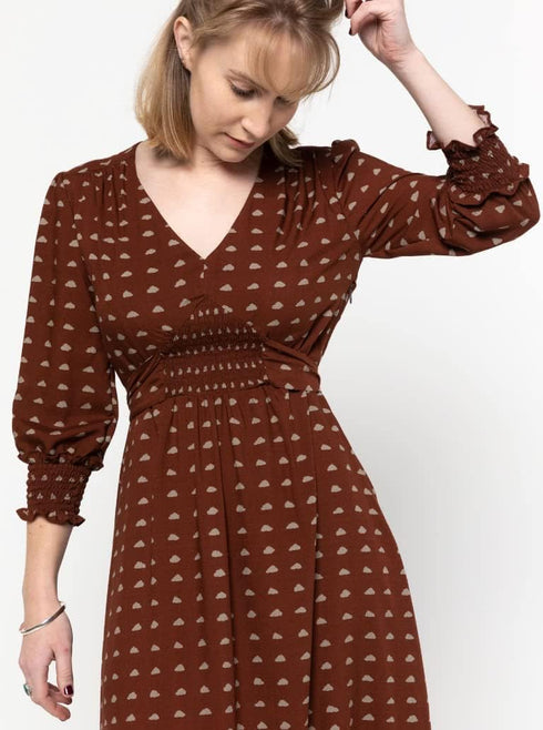 Style Arc Sewing Pattern - Philomena Woven Dress (Sizes 10-22)...