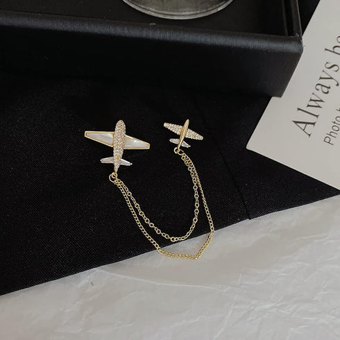 Dainty Airplane Brooch Pin for Women Girls Cubic Zirconia Rhinestone Chain Tassel Aircraft Plane Lapel Pin Dress Banquet Jackets Hats Scarf Access...