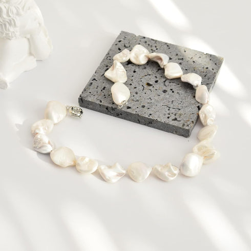 Pearl Choker Necklace for Women Boho Beaded Statement Necklace with Black White Large Freshwater Pearls Silver Fashion Jewelry Gift...