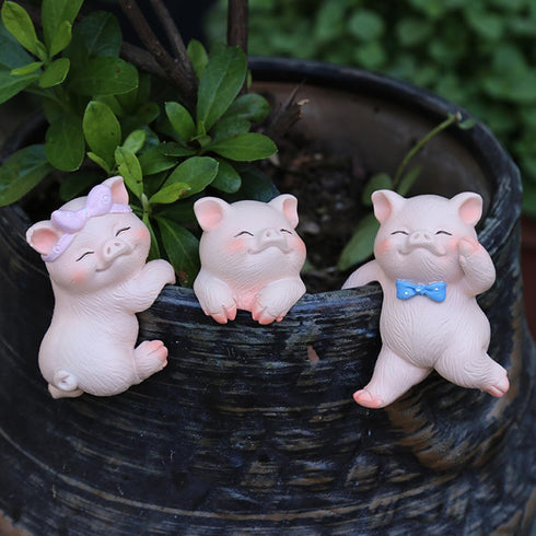 Set of 3 Garden Pig Statues Terrarium Flower Pot Hanger and Vase Hugger Miniature Pig Figurines Fairy Garden Ornaments Cute Animal Planter Hanging...