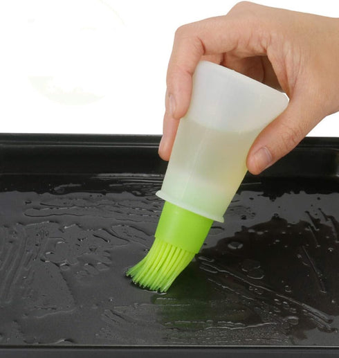AKOAK 1 Pack Environmentally Friendly Silicone Flat-Bottomed Barbecue Oil Bottle Brush, Pastry Brush, Kitchen Baking and Barbecue Cooking Tools (G...