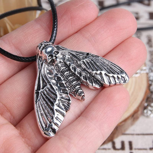 Wixine 2Pcs Skull Head Moth Necklace Animal Pendant Lady Necklace...