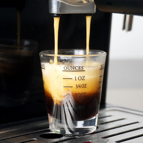 Shot Glasses Measuring cup Liquid Heavy Glass Wine Glass Espresso Shot Glass 26-Incremental Measurement 1 OZ 4 Features 45ML (4 pack-black 30ml)...