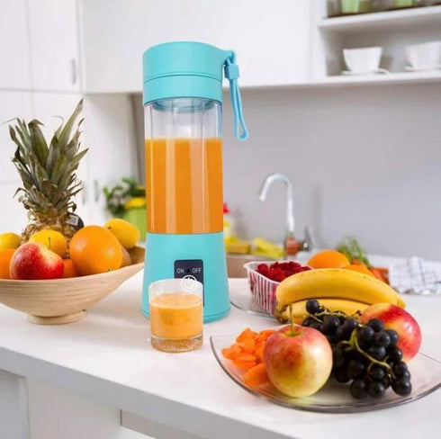 Portable Blender, Personal size blender for Shakes and Smoothies with USB Rechargeable, 380Ml blender Cup With 6 Blades, Handheld Blender Suitable...