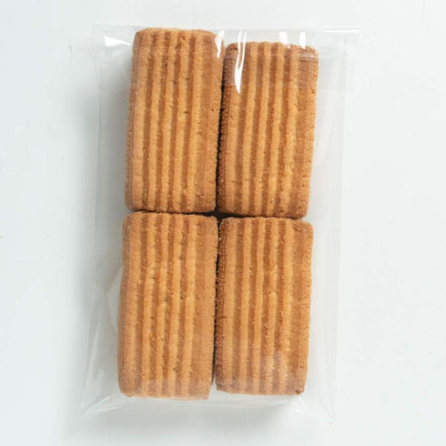 5 x 7-inch Crystal Clear Resealable Cello Cellophane Bags for Candy Cookies Cards, Pack of 100....