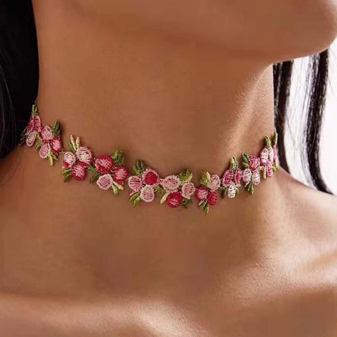 Boho Flower Lace Choker Necklace Pink Rose Choker Chain Vintage Floral Choker Collar Jewelry for Women Teen Girls...