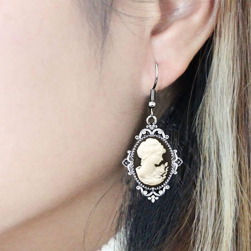 Vintage Look Flower Pendant Lady Queen Cameo Sets For Women Antique Silver Plated Cameo Necklace Earring Jewelry Set...