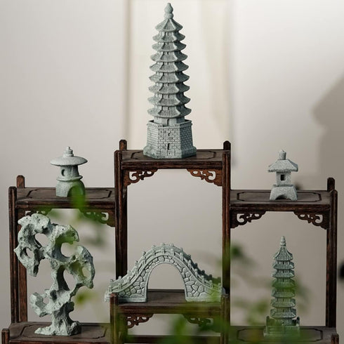 3 PCS Miniature Figurines Stone Pagoda Lantern Garden Statues Tiny Home Kit Meditation Accessories for Zen Garden Home Decor Yard Decorations Outd...