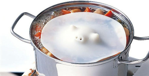 K900 Pig Drop Lid, Large, 8.5 inches (21.5 cm), Silicone/White, Heated/Microwave/Dishwasher Safe...