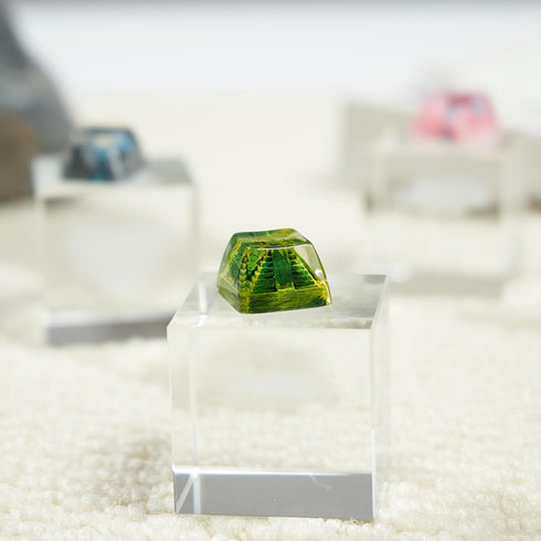 Sumgsn SA Keycaps Shine Through Custom Keycaps Resin Artisan Key caps for Mechanical Keyboard Cherry MX Switches R4...
