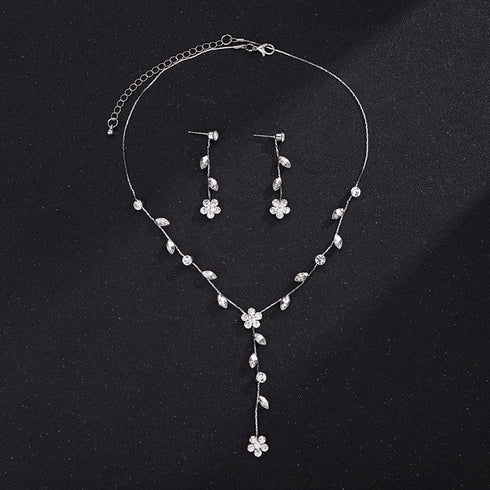 Bride Crystal Necklace Earrings Set Bridal Floral Wedding Jewelry Sets Rhinestone Choker Necklace Prom Costume Jewelry Set for Women and Girls...