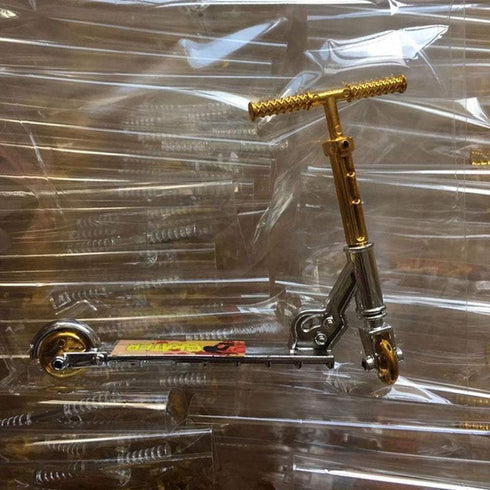 Golden Mini Finger Scooter Two Wheel Scooter Children's Educational Toys Finger Scooter Bike Plastic Fingerboard Skateboard Simulation Toy...