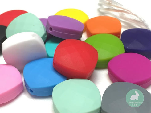 BLUE RABBIT CO Quadrate Silicone Beads for Keychain Making, Necklace, Bracelet (2cm x 2cm, Rainbow)...