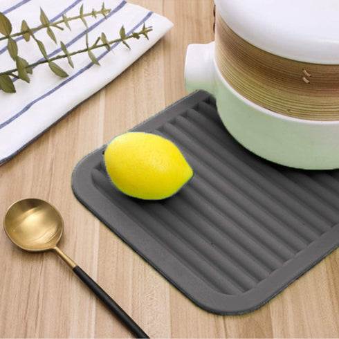Large Silicone Trivet Mats 2 Pack, Heat Resistant Pot Holder, 9x12 Non-Slip Flexible Durable Pot Coaster for Kitchen Table, Dining Table, Hot Pans...
