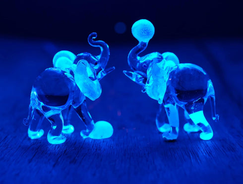 Garden Deco Glow in The Dark Blue Elephant Kick Football Hand Blown Art Glass Figurine Ornament Sculpture...