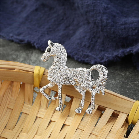 Rhinestone Horse Animal Brooch Pin for Women Girls Men Silver Plated Fashion Crystal Pony Brooches Lapel Pins Cute Dress Accessories Holiday Party...