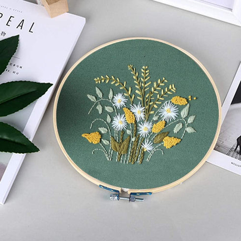 HaiMay 3 Sets Embroidery Starter Kit with Pattern and Instructions, Cross Stitch Kit Include 3 Embroidery Clothes with Floral Pattern, 3 Bamboo Em...