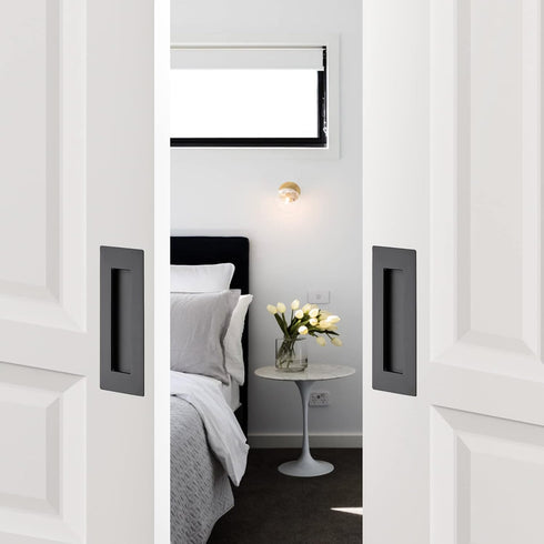 Ravinte 1 Pack Black Sliding Closet Door Handles Black Flush Pulls 7in Length Recessed Finger Pulls for Sliding Barn Door Sqaure Cabinet Pulls Sta...