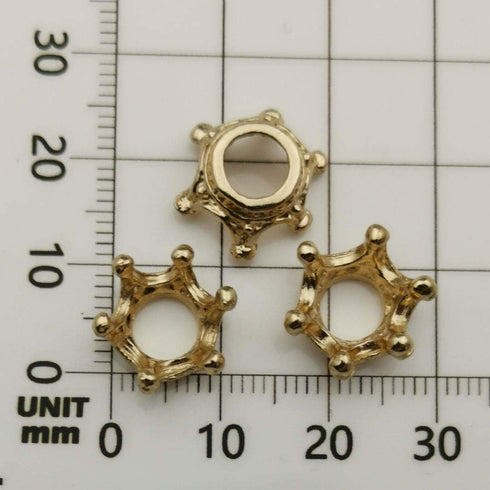 iloveDIYbeads 60pcs Mixed Antique Silver Bronze Gold 3D King Crown Loose Spacer Bead,Craft Supplies Crown Charms for Jewelry Making Accessory Find...