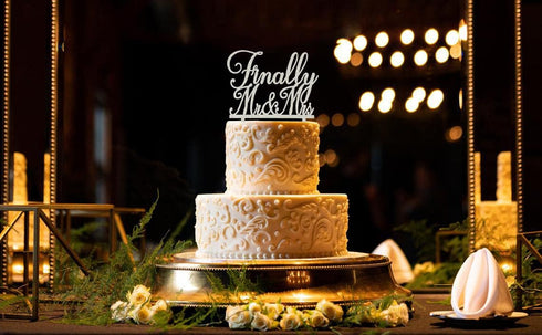 YzYbuaego Glitter Silver Finally Mr&Mrs Wedding Cake Topper, Elegant Acrylic Cake Topper for Wedding Anniversary, Romantic Wedding Party Decorativ...
