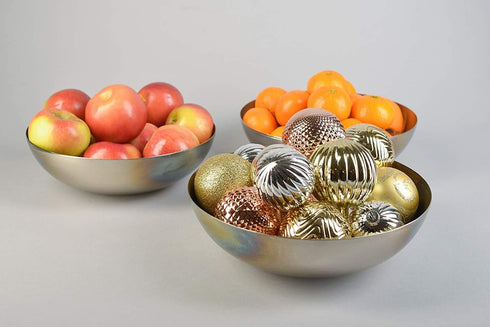 Serene Spaces Living Rustic Iron Bowl: Sturdy Oil Slick Iron with Iridescent Rainbow Spots, Vintage Accent for Home, Office, Single...