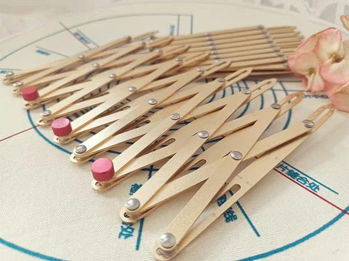 HONEYSEW Expanding Aluminum Sewing Gauge Button Guide Measure Multiple Equal Distance (1 Pack)...
