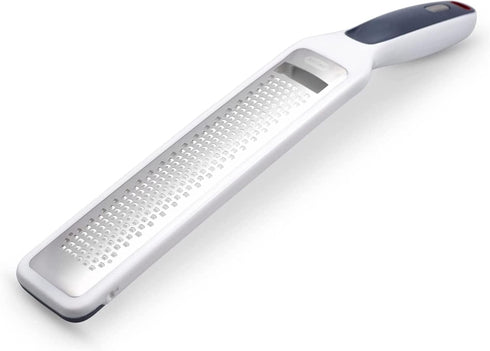 Zyliss SmoothGlide Rasp Grater – Fine Handheld Grater & Citrus Zester with Razor Sharp Stainless Steel Blade & Ergonomic Handle - Protective Cover...