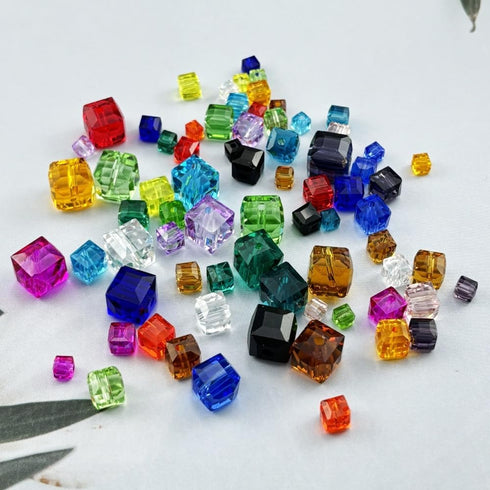 100pcs 8mm Crystal Glass Cube Beads Square Glass Beads Crystal Spacer Beads for Bracelets Necklace Earring DIY Jewelry Making Craft(Rose Red)...