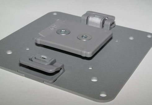 SILVER VESA PLATE MONITOR PLATE MOUNT 100X100MM FOR M8 M2 M-FLEX WITH SCREWS...