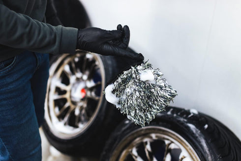 The Rag Company – The Cyclone Ultra Wheel Mitt – Perfect for Wheels, Grills, and Tight Areas; Proprietary Microfiber Blend; Easily Releases Contam...