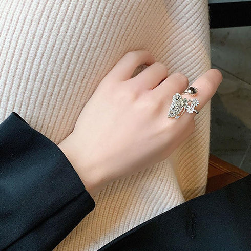 Kokoma Black Crystal Butterfly Ring for Women Cubic Zirconia Daisy Flower Open Statement Rings Wrap Finger Band Engagement Promise Rings...