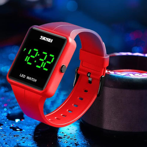 Unisex Square LED Digital Watch Fashion Water Resistant Silicone Sports Wrist Watches (Red A)...