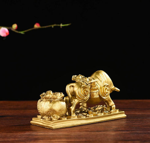 BRASSTAR Resin Fengshui Statue Bull Bring Gold Attract Wealth Fortune Luck Gather Wall Street Business Gifts Financial Securities Mascot Office Ho...