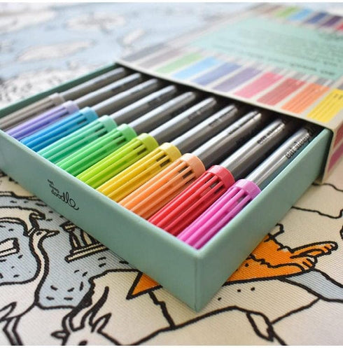 eatsleepdoodle Artist Set of 20 Original Doodle Wash-Out Fabric Marker Set - Double-Ended Felt Tips in Handy Storage Box...