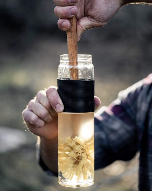 Bottle Brush, 14in Extra Long German Beechwood Handle, Strong Hemp Bristles, Zero Waste, Cleans and Scrubs Hard to Reach Wide Mouth Jars, Glasses,...