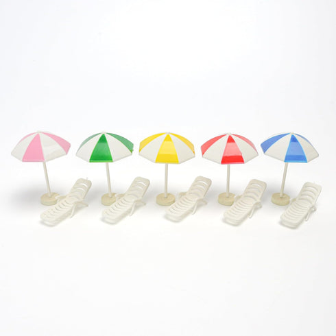 Set of 5 Mini Beach Umbrella Dollhouse Decor: 6x4cm Ornament Plastic Miniature Sunshade with Base DIY Accessories for Yard, Garden, Swimming Pool,...